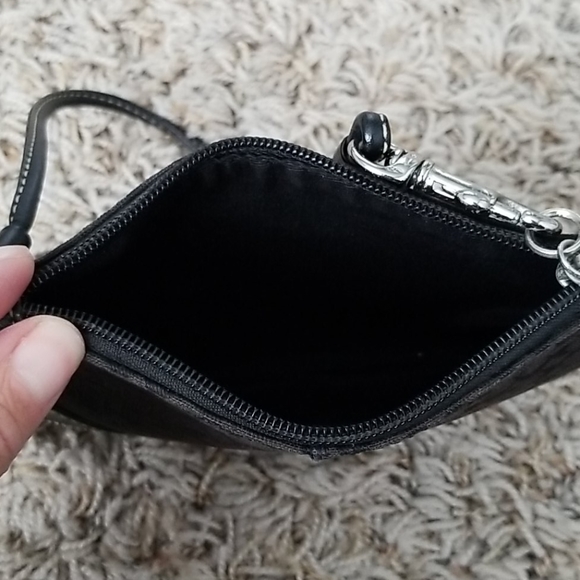 Coach Wrislet - Picture 3 of 3